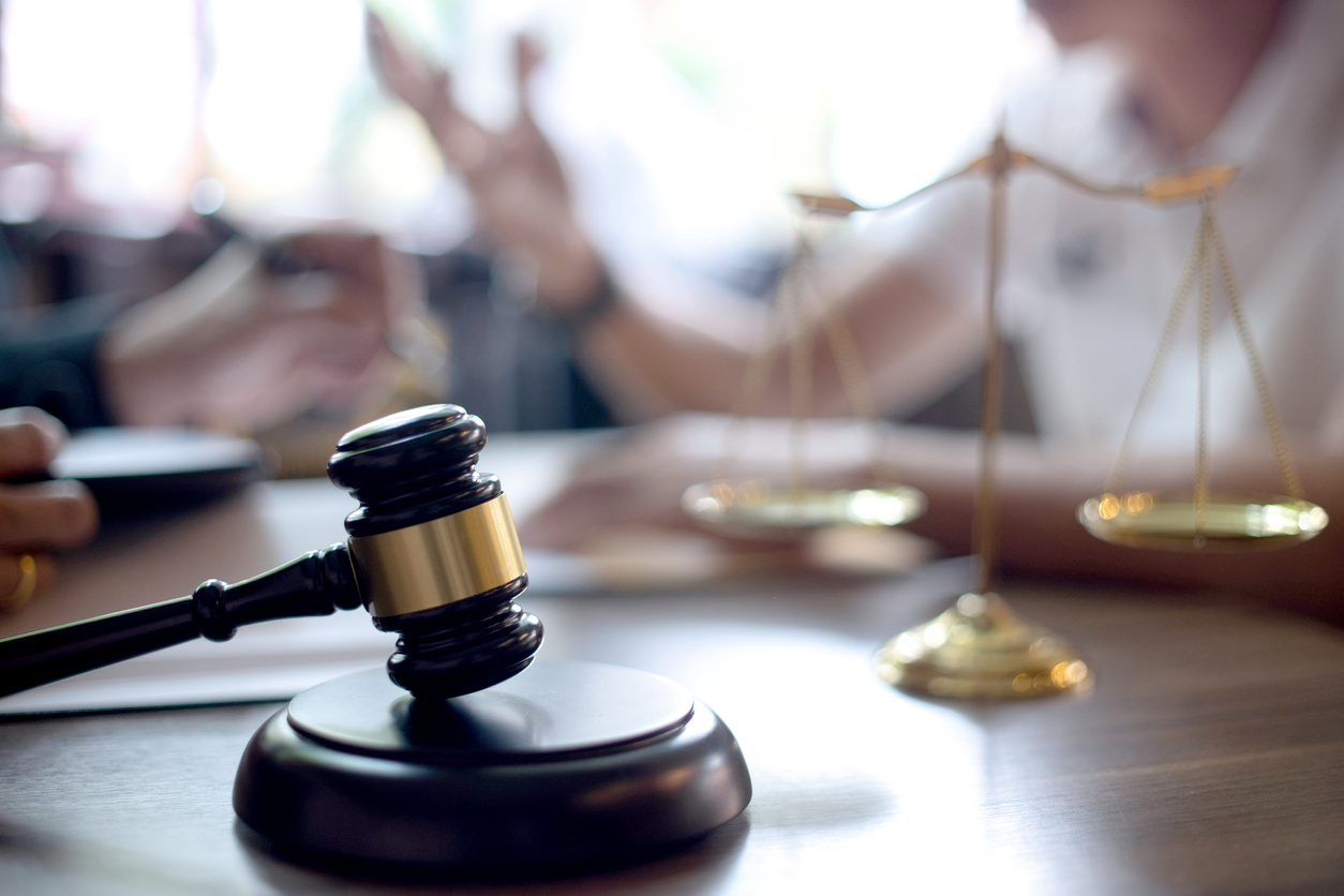 What Is the Difference Between a Lawyer and an Attorney?